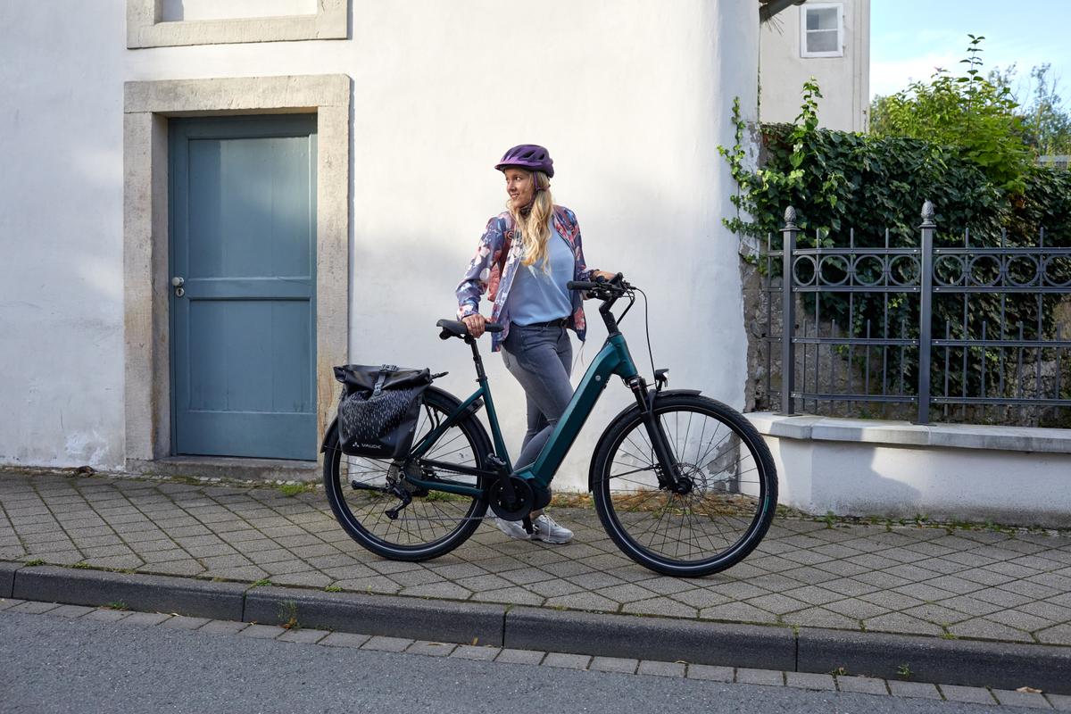 uvex fahrradhelm i-vo 3D Fahrradhelm, Black, 52-57 cm | individuelle Größenanpassung 2020 Scott Strike eRIDE Category:E Bike_Shimano MT400 B Helmet Size (included with eBike purchase):L (1) Integrated helmet pads